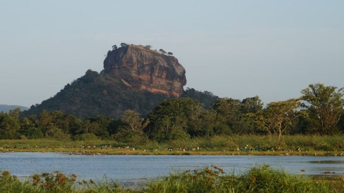 Sri Lanka Travel Guide 2026: Visa, Best Time, Route and Safety for Indian Travellers